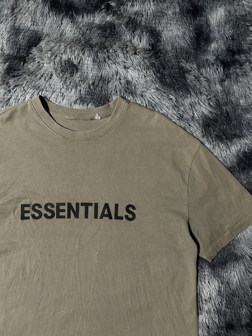 Essentials (Category: Tshirts & Polo Shirts ) located in Iloilo. Submitted by lowesdrift (Listing ID 1463133372, Image 3). Description: Dimes 22 x 30.