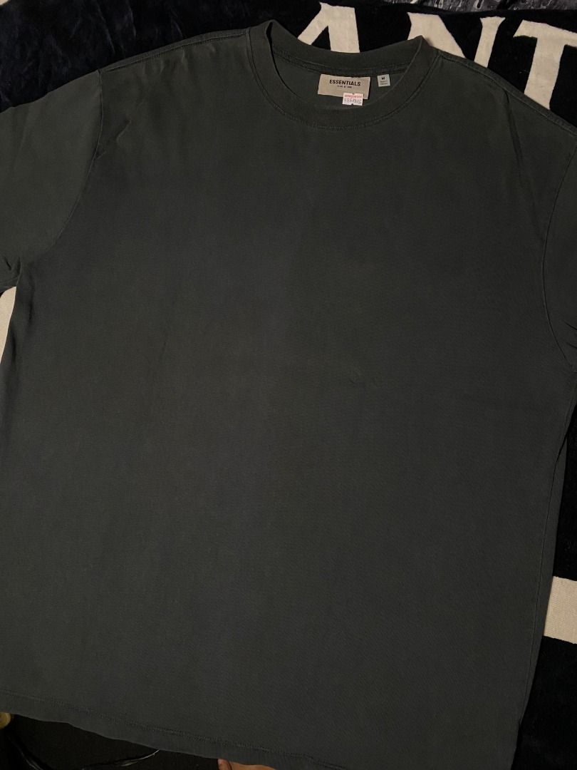 Essentials shirt (Category: Tshirts & Polo Shirts ) located in Las Pinas. Submitted by all_details_posted (Listing ID 1463133284, Image 3). Description: rubber logo, heavy cotton, plain front only medyo may konting white sa print.