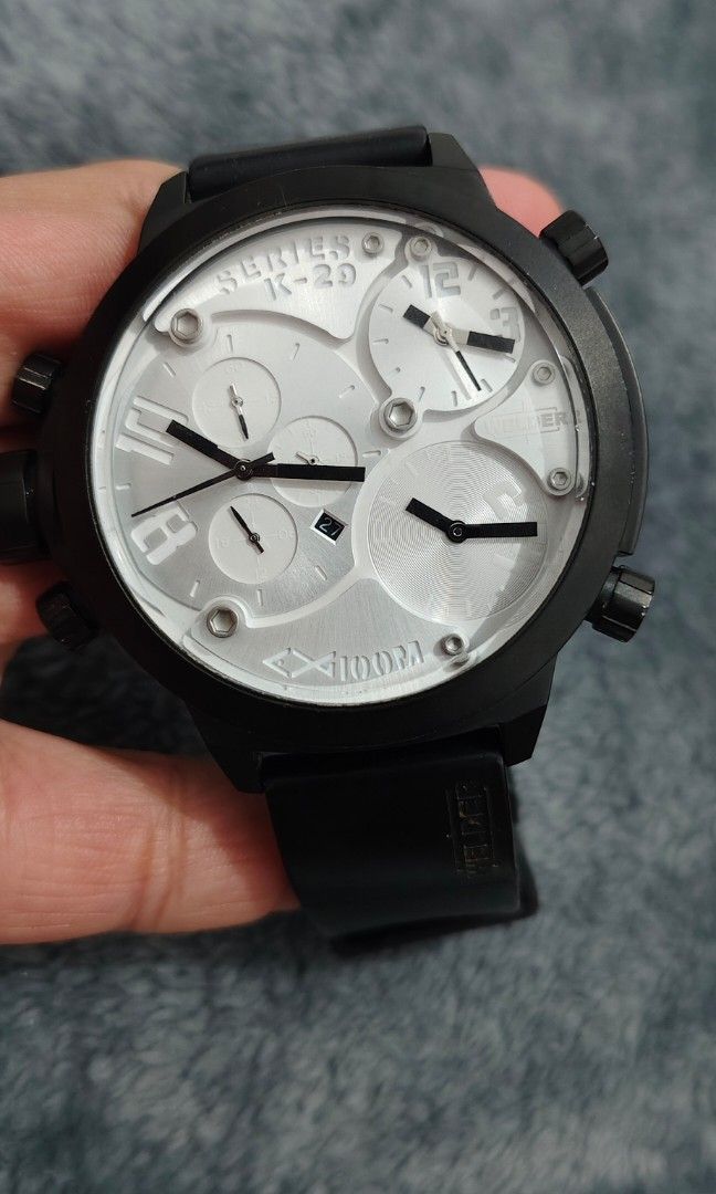 Extremely Rare WELDER K-29 (Category: Men's Watches) located in Cebu City. Submitted by aceoftime (Listing ID 1463271050, Image 2). Description: In excellent condition K-29 series Black PVD coated case Japan quartz movt with 3 timezone and date display Flawless crystal (no scratches) Comes with original parts bracelet New original battery ( SR626SW) Watch only Our Guarantee: 💯 Authentic All watches are checked by our experienced technician to en