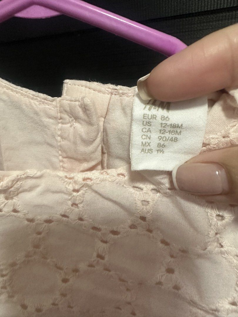 eyelet dress (Category: Babies & Kids Fashion) located in Valenzuela. Submitted by mommyiish (Listing ID 1463252657, Image 2). Description: H&M Eyelet dress outgrown .