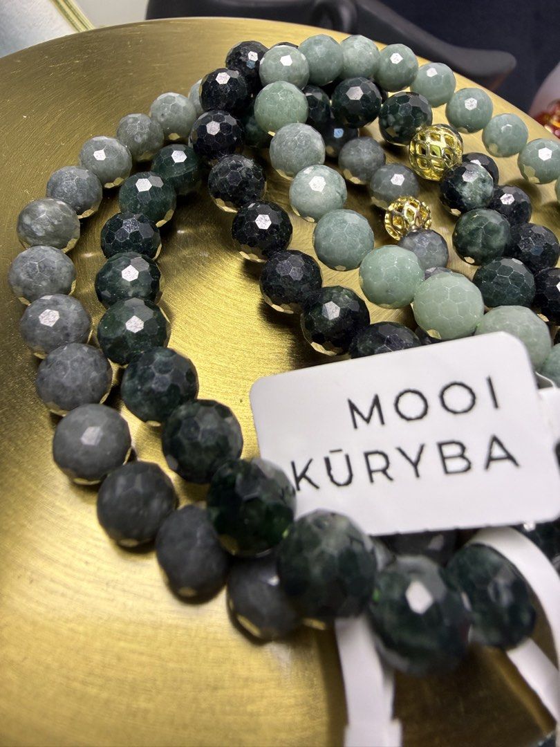 Faceted Jade Bead Bracelet (Category: Bracelets) located in Baguio. Submitted by mooi.kuryba (Listing ID 1463282304, Image 1). Description: Sparkly faceted Jade bead bracelet ✨ Brand New 15.5 - 17 CM 📏 7.5 - 8 MM beads 📿 With Cert 📄 Available in: Light Grey Green Dark Grey Smokey Grey @1,080 PHP Message us for orders! 📲 #beadsbracelet #jade #mooikuryba.