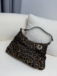 （分類：）位於 。 由 hklvintage 提交（商品編號 1463127617，圖片 1）。簡介： 。