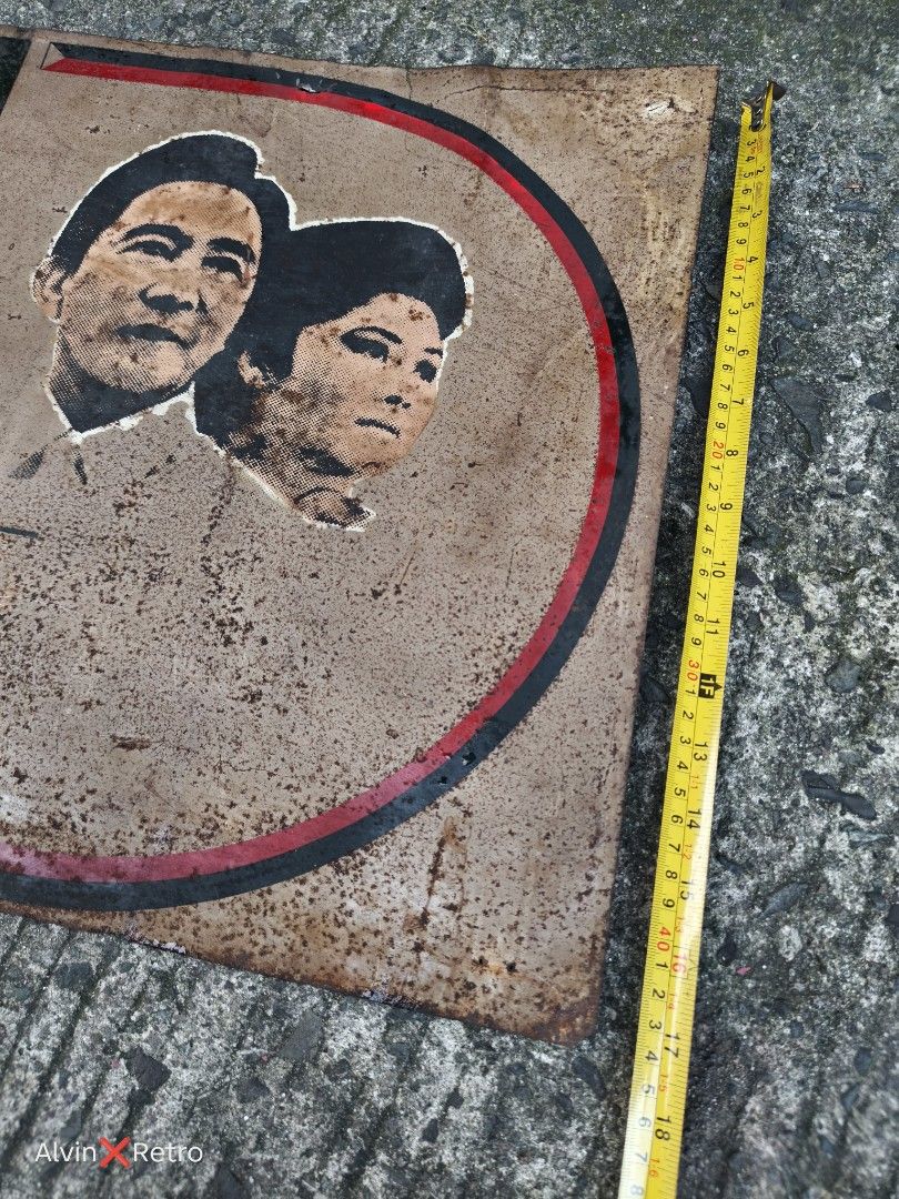 Ferdinand Marcos and Imelda Tin Signage (Category: Vintage Collectibles) located in Manila. Submitted by alvinretro (Listing ID 1463168410, Image 3). Description: 3ft x 17 inches Tayuman, Manila.