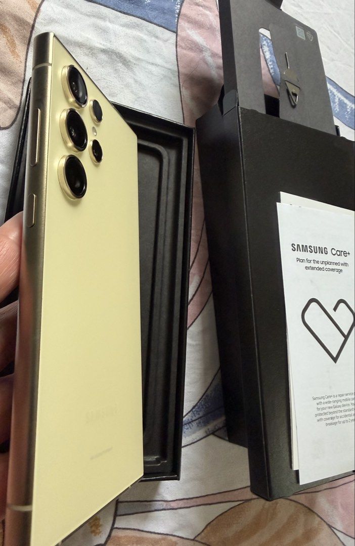 For sale S24Ultra (Category: Samsung) located in Batangas. Submitted by AllOriginalFinds26 (Listing ID 1463131338, Image 3). Description: SAMSUNG GALAXY S24 ULTRA Chipset • Qualcomm Snapdragon 8 Gen 3 Display• 6.8-inch Dynamic LTPO AMOLED 2X | HDR10+ | 1440 × 3120p | 120Hz Memory/storage: * 12GB RAM /256 GB Storage MAIN CAMERAS * 200 MP f/1.7 24mm (wide), multi-directional PDAF, Laser AF, OIS * 50 MP f/3.4 111mm (periscope telephoto), PDAF, OIS, 