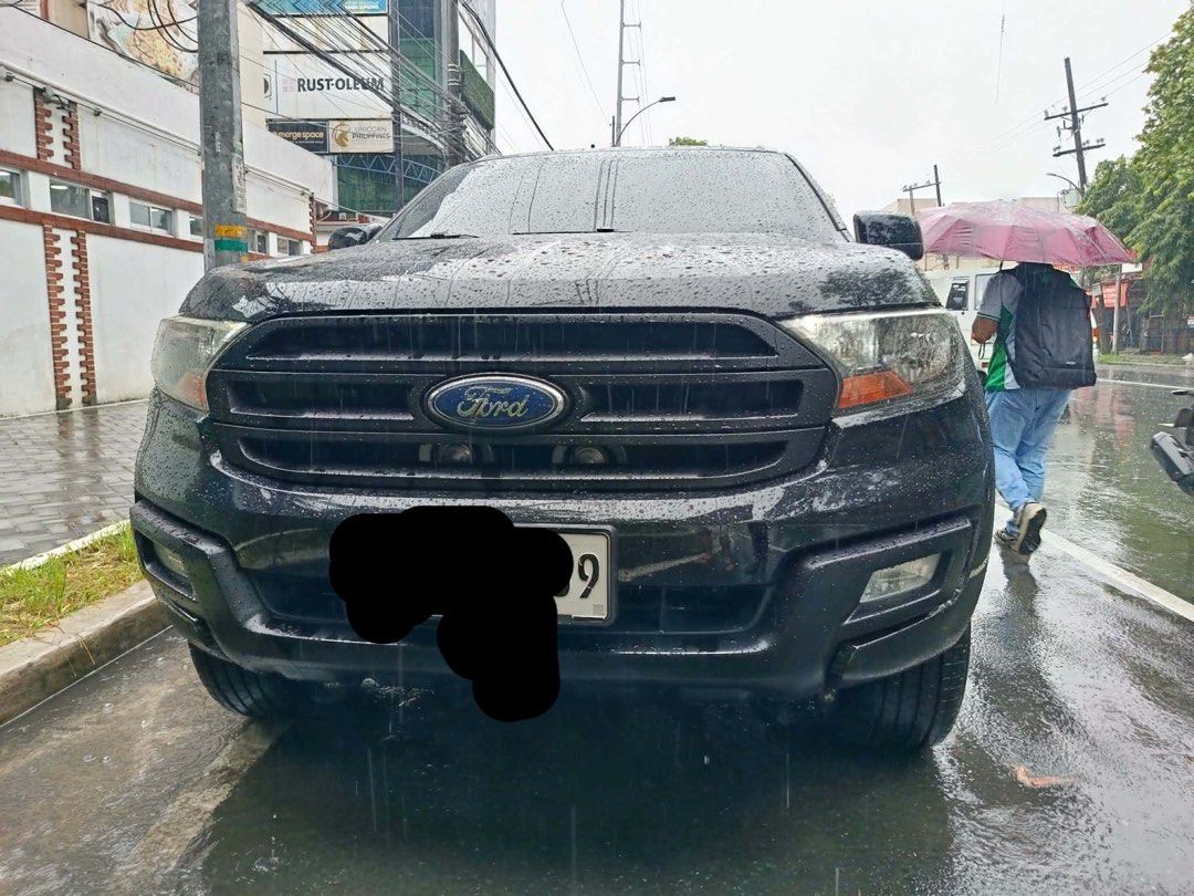 Ford Everest (Category: Used Cars) located in Manila. Submitted by reiahs_closet (Listing ID 1463312761, Image 1). Description: 2018 Ford Everest Ambiente M/T 42k mileage Black 20’s oem rims.