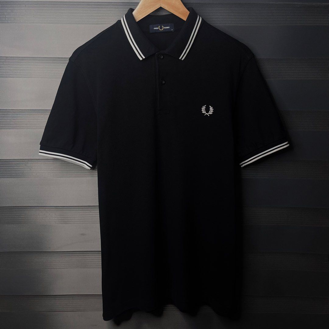 Fred Perry Tipped - Polo Shirt (Category: Tshirts & Polo Shirts ) located in Pasig City. Submitted by good_finds.ph26 (Listing ID 1463236978, Image 1). Description: Fred Perry Twin Tipped Polo Shirt - Size Medium Width : 20.5 Length : 29 - Black ( 10/10 Colorate ) ✨ Issue ❌ - Authentic ✔️ - Like New Condition ✨ 📩📩📩.