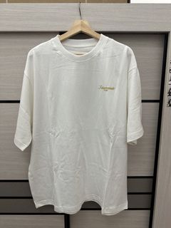 (Category: ) located in . Submitted by sam.wardrobe (Listing ID 1463269985, Image 1). Description: .