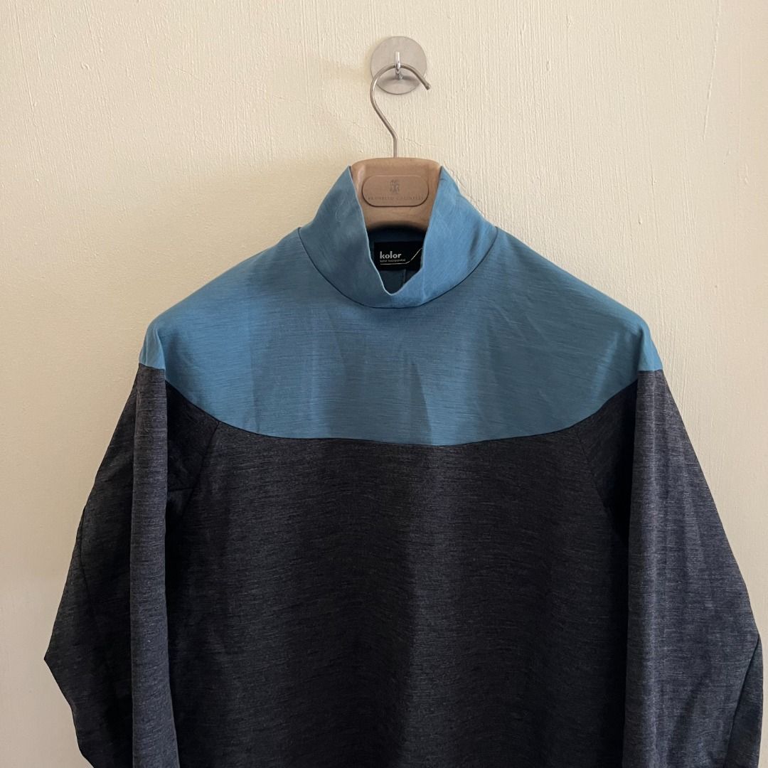FW16 Kolor Two Tone Turtle Neck Top (Category: Tshirts & Polo Shirts ) located in Quezon. Submitted by _babypluto (Listing ID 1463218225, Image 2). Description: Tagged size: 4 Flaws: none Dimensions: Length: 27.5 Width: 20 Sleeves: 22 Note: actual color of the item may change due to lighting. Comme des garcons, junya watanabe, sacai aesthetic .
