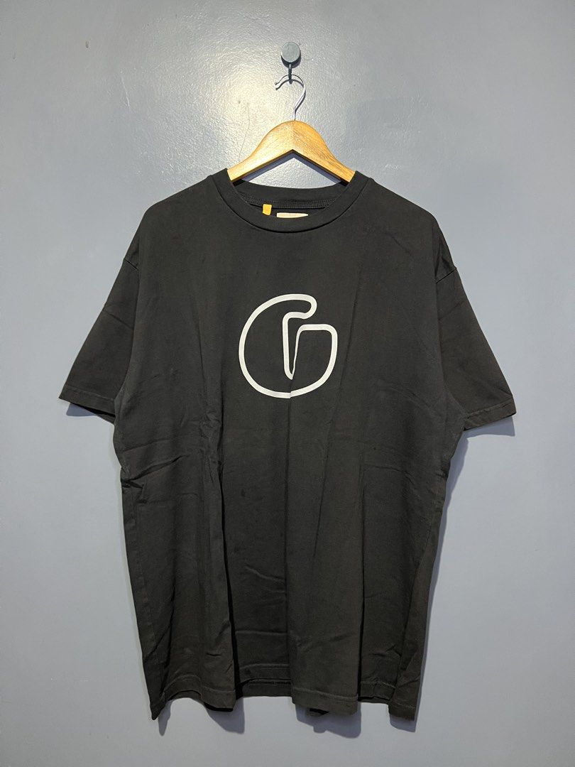 Gallery Department (Category: Tshirts & Polo Shirts ) located in Pagadian. Submitted by chiccsilog (Listing ID 1463252083, Image 2). Description: excellent condition 9.5/10 color rate 25x30 (L to Xl) no issue.