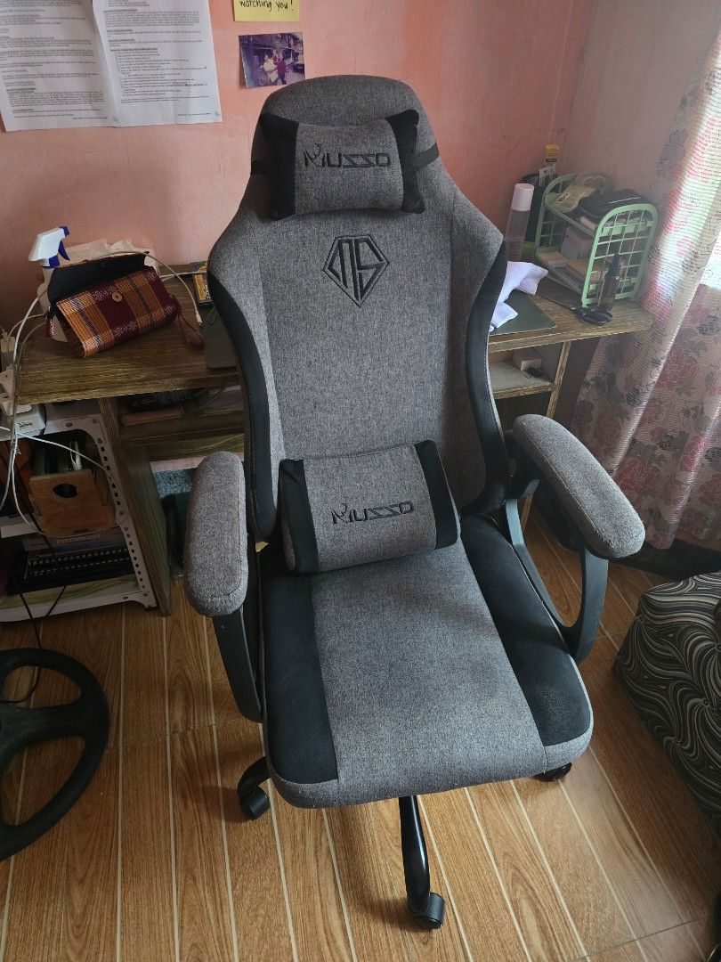 Gaming chair bundle (Category: Chairs) located in Valenzuela. Submitted by cezzwhooo (Listing ID 1463174459, Image 1). Description: inplay ergonomic chair ef100g and musso gaming chair bundle for pickup only sa house namin.