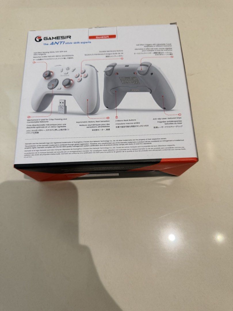 Gaming controller (Category: Controllers) located in Singapore. Submitted by hypercy (Listing ID 1463170785, Image 3). Description: .