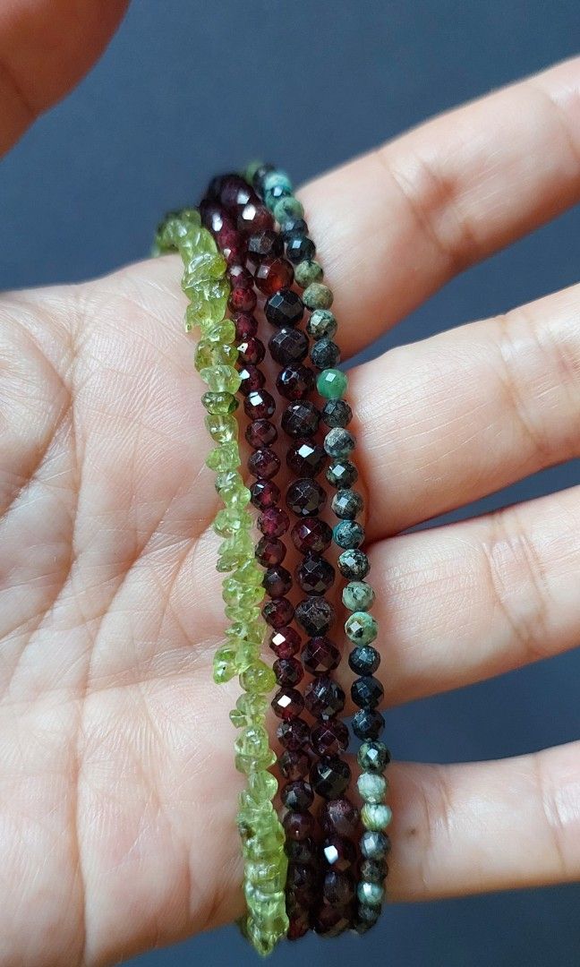 Garnet Necklace 3mm (Category: Necklaces) located in Gapan. Submitted by purseofjune (Listing ID 1463137637, Image 3). Description: 16" + 2" extension chain sparkly 3mm faceted beads minimalist look.