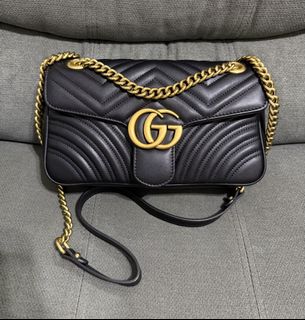 (Category: ) located in . Submitted by chic.bags (Listing ID 1463197266, Image 1). Description: .