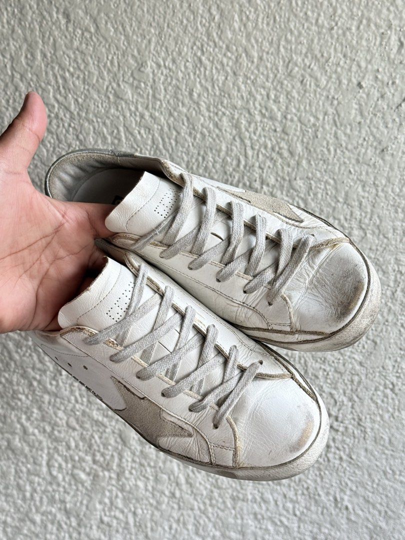 Ggdb sneakers (Category: Sneakers) located in Quezon City. Submitted by toomuchpain (Listing ID 1463157560, Image 2). Description: Good condition No issue Authentic.