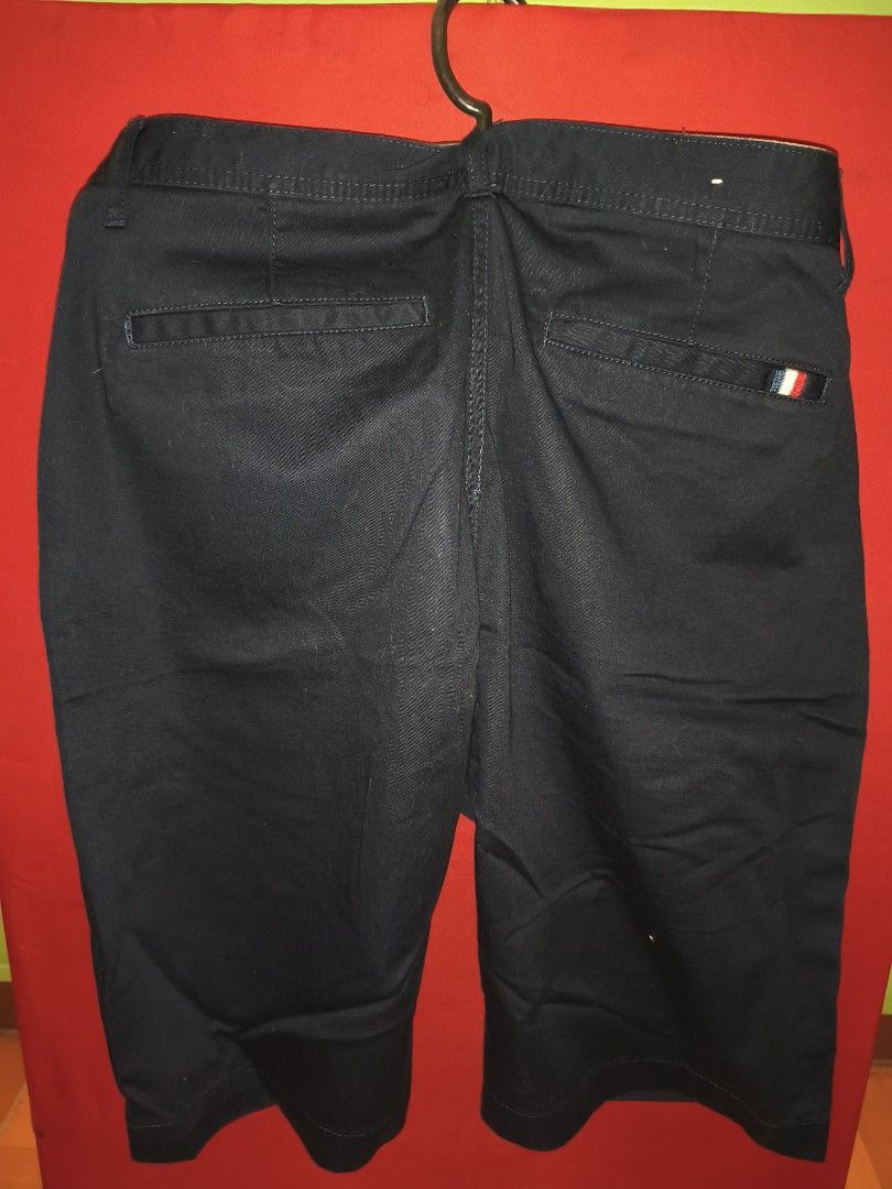 Giordano Shorts (Category: Shorts) located in Agdangan. Submitted by den_sells (Listing ID 1463161061, Image 2). Description: - Giordano slim bermuda shorts - Dark navy blue - US size 32 - open for price negotiations RULES: ❌ COD ✅ FIRST PAY BASIS ✅ MINE NOW = PAY NOW ✅ 2 DAY RESERVATION, IF UNPAID = RESERVATION IS VOID LOCATION: Laguna SHIPPING: J&T Express Philippines.