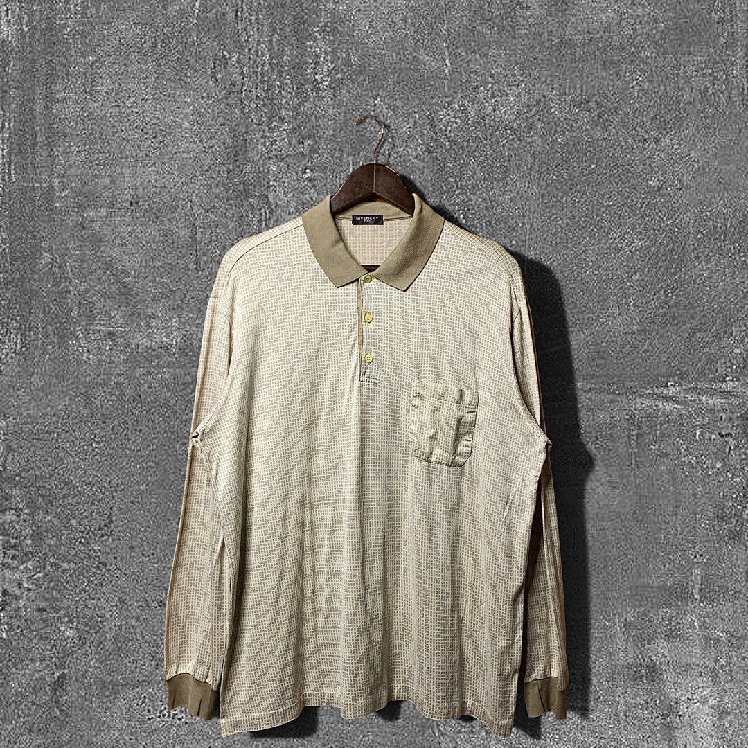 Givenchy Paris 4G Monogram Polo long sleeves (Category: Formal Shirts) located in Quezon City. Submitted by donklasiko (Listing ID 1463124781, Image 1). Description: Condition: 9.5+/10 Pristine condition Issue: non Refer to the dimension 🤗 PM FOR MORE DETAILS NO RETURN, NO EXCHANGE & NO REFUND! ✅I ALSO ACCEPT TRADE/SWAP TO ANYTHING JUST DROP YOUR OFFER Please manage your expectations, this is a secondhand item. What you see is what you get 😊 💵