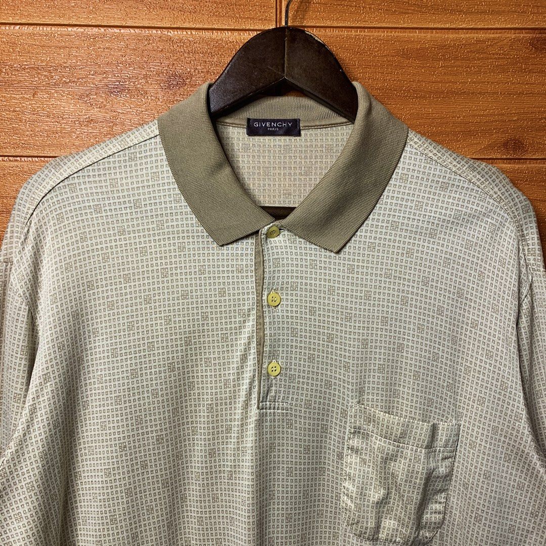 Givenchy Paris 4G Monogram Polo long sleeves (Category: Formal Shirts) located in Quezon City. Submitted by donklasiko (Listing ID 1463124781, Image 3). Description: Condition: 9.5+/10 Pristine condition Issue: non Refer to the dimension 🤗 PM FOR MORE DETAILS NO RETURN, NO EXCHANGE & NO REFUND! ✅I ALSO ACCEPT TRADE/SWAP TO ANYTHING JUST DROP YOUR OFFER Please manage your expectations, this is a secondhand item. What you see is what you get 😊 💵