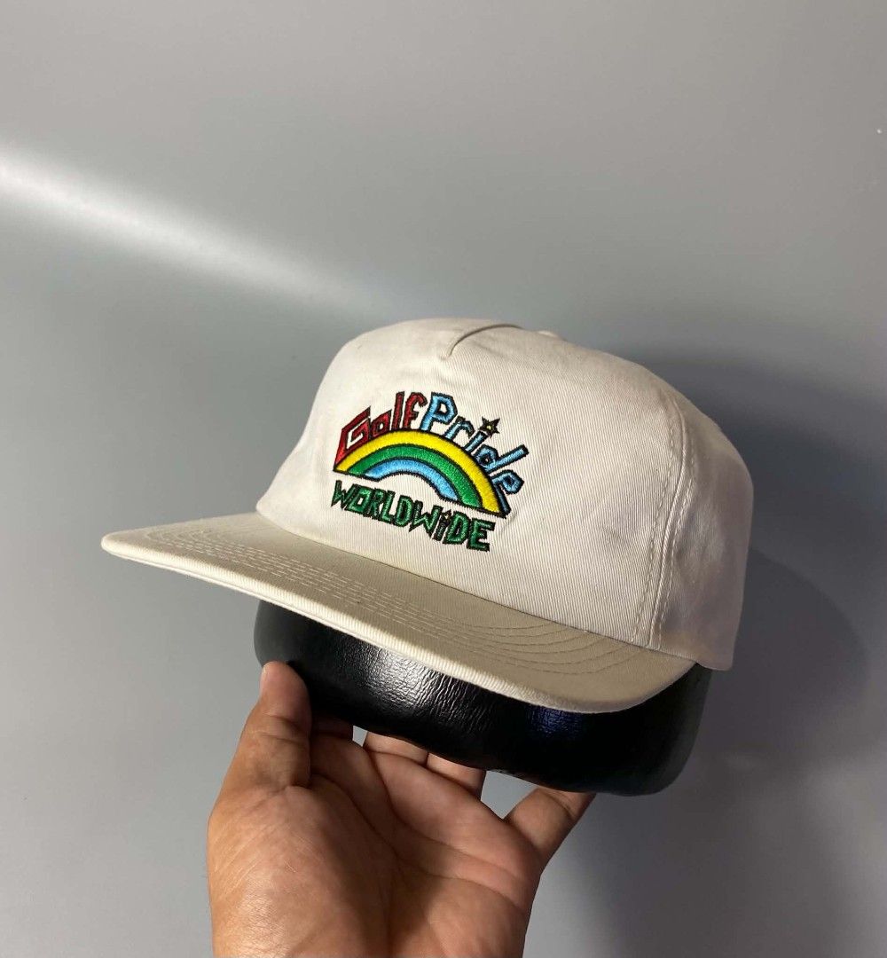 Golf six panel cap (Category: Caps & Hats) located in Bacolod City. Submitted by jollyst4ffs. (Listing ID 1463266482, Image 1). Description: gold six panel cap snap back excellent one size fits all missing washtag -dm.