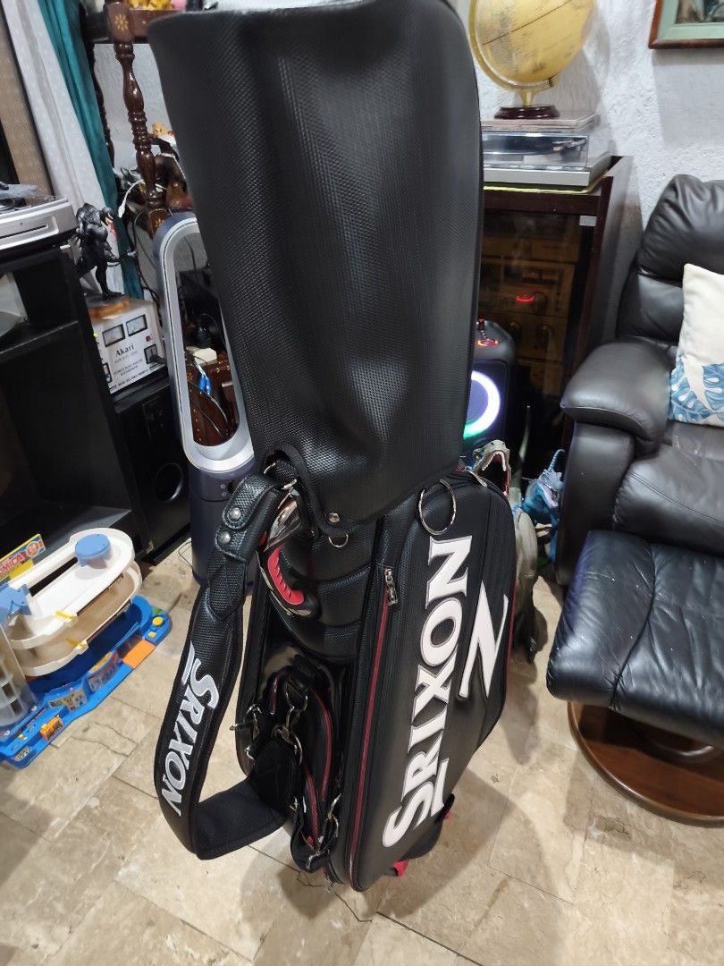 Golf Srixon Z Cart Bag (Category: Other Sports Equipment and Supplies) located in Paranaque City. Submitted by manilagolfmarket (Listing ID 1463270442, Image 3). Description: For Sale Srixon Z cart bag for only 5.7k pick up Bf Paranaque free shipping within MM..