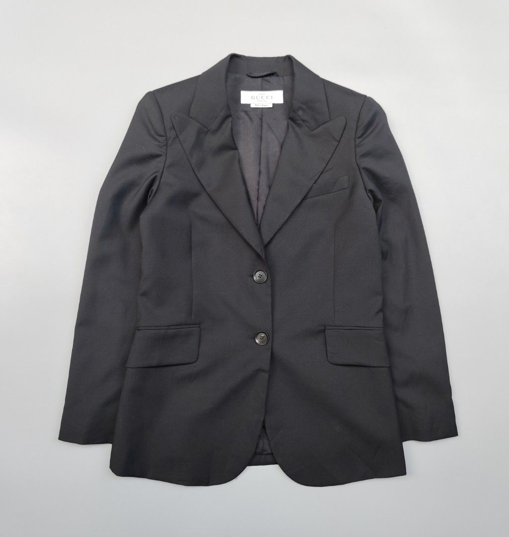 GUCCI uniforme (💯 authentic) (Category: Coats, Jackets and Outerwear) located in Baguio. Submitted by archival_thrifted.ph. (Listing ID 1463218287, Image 1). Description: FOR SALE ‼️ .GUCCI UNIFORME WOMENS .💯 AUTHENTIC .MADE IN BULGARIA . EXCELLENT CONDITION .SIZE 38 ON TAG .PHP 3500 PLUS SF .❌❌ COP/COD .MOP GCASH .COURIER J&T .BAGUIO AREA .DM FOR SURE BUYER TY.