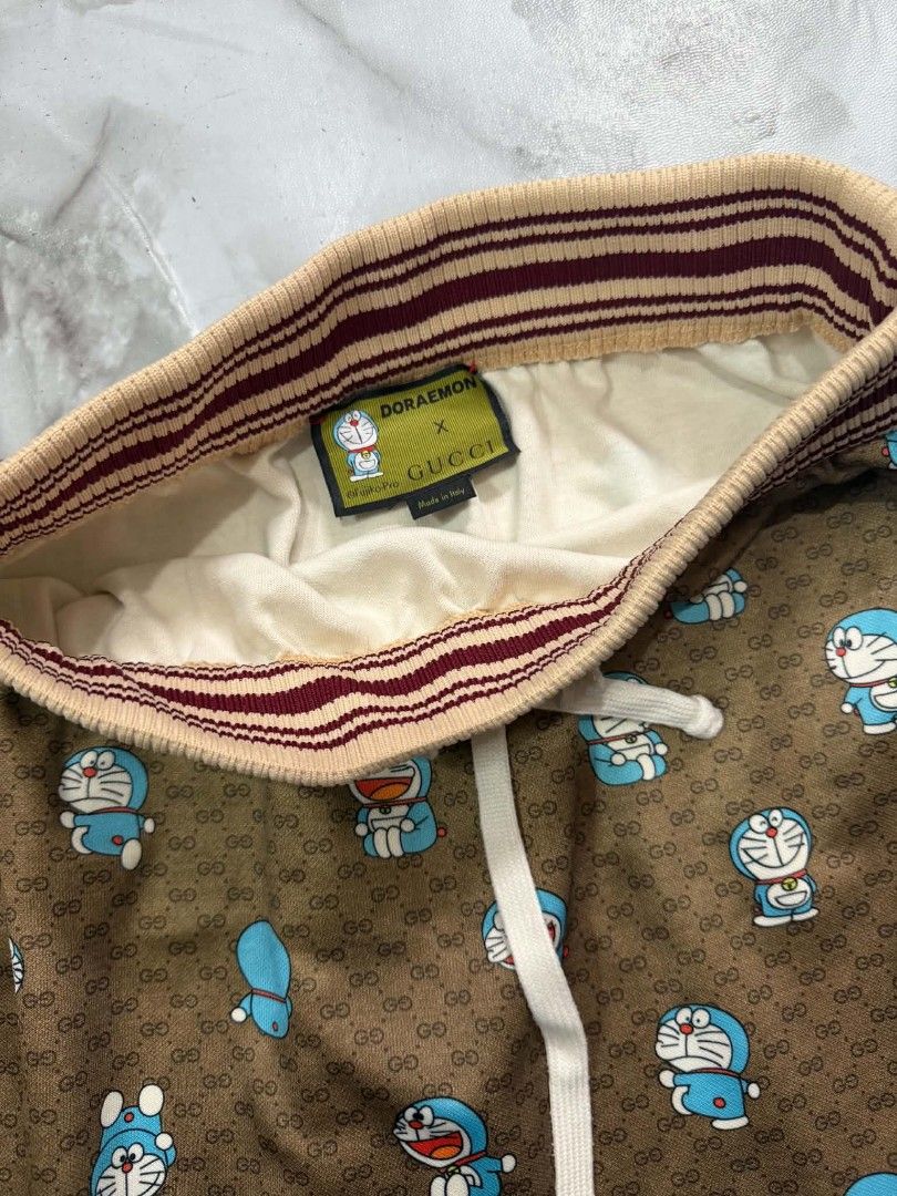 Gucci x Doraemon skirt (Category: Skirts) located in Quezon City. Submitted by pinkystrends.co (Listing ID 1463160297, Image 2). Description: .