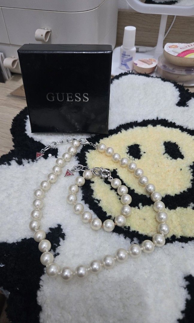 GUESS Necklace & Bracelet Set (Category: Necklaces) located in Agoncillo. Submitted by ariannacvii (Listing ID 1463194265, Image 1). Description: ✨ GUESS Necklace & Bracelet Set ✨ Selling this stylish GUESS necklace and bracelet set as part of my jewelry decluttering. ✨ Brand: GUESS ✨ Set Includes: 1 Necklace + 1 Bracelet ✨ Condition: Pre-owned ✨ Style: Matching set 💰 Price: ₱ 1000 for the set 🚚 Shipping fee is NOT included and will be paid by 