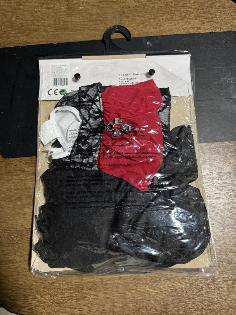 Halloween Costume - Vampire (Category: Babies & Kids Fashion) located in Rizal. Submitted by yannieeeeeeeeee (Listing ID 1463202172, Image 2). Description: Complete set of Vampire Halloween Costume Size Small Fits 3-4 years old Negotiable PM if interested Delivery only.