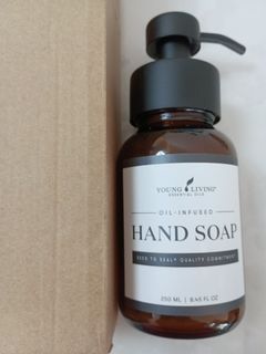 （分類：）位於 。 由 happyoiloil 提交（商品編號 1463155759，圖片 1）。簡介： 。