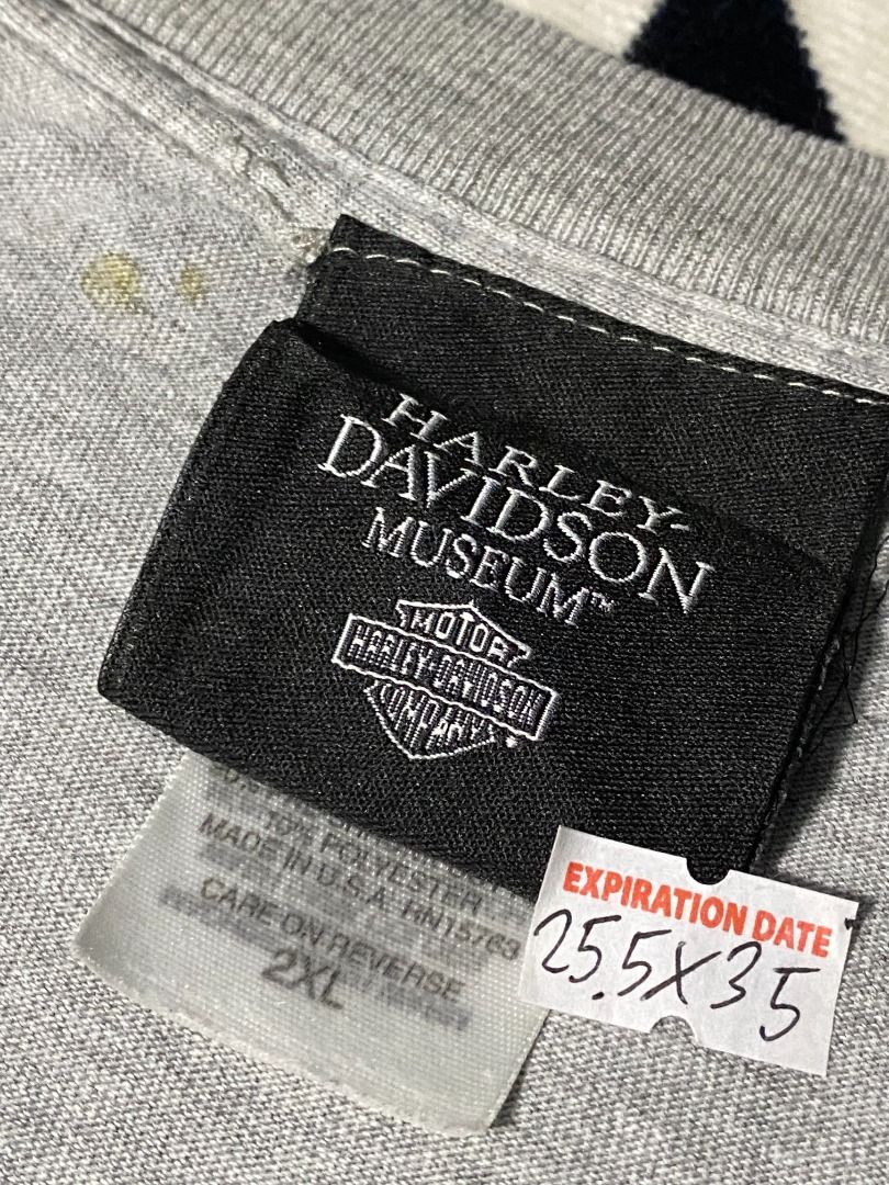 Harley davidson | 2008 long sleeves (Category: Tshirts & Polo Shirts ) located in Las Pinas. Submitted by all_details_posted (Listing ID 1463137182, Image 3). Description: scratch on front print (not noticeable), hole on right underarm, stains not sure if washable, crackprints, very minimal distress in hem and neckline.