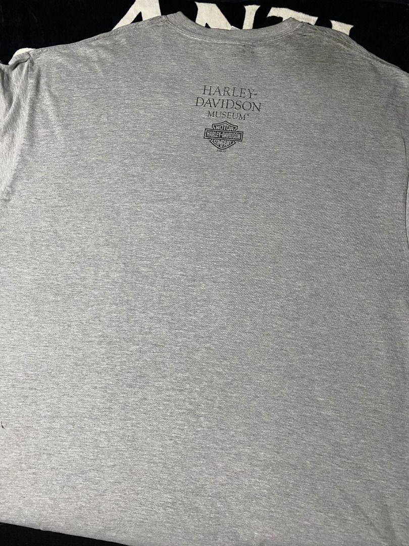Harley davidson | 2008 long sleeves (Category: Tshirts & Polo Shirts ) located in Las Pinas. Submitted by all_details_posted (Listing ID 1463137182, Image 2). Description: scratch on front print (not noticeable), hole on right underarm, stains not sure if washable, crackprints, very minimal distress in hem and neckline.