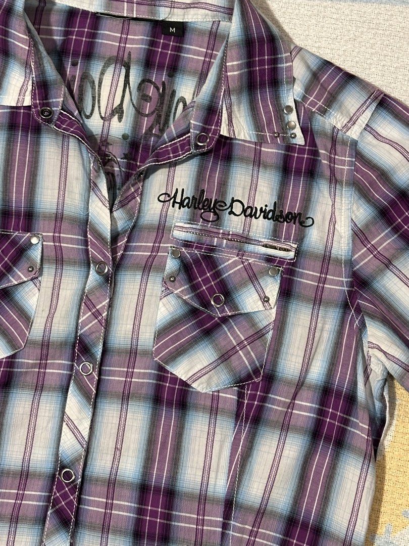 Harley-Davidson Snap Up Blouse (S-M) (Category: Others Tops) located in Manila. Submitted by vintage_revo.ph (Listing ID 1463287574, Image 3). Description: .