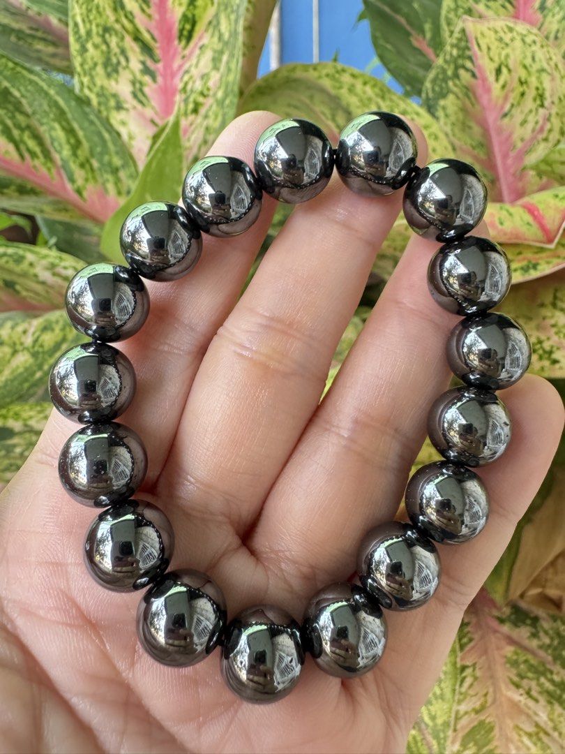 HEMATITE BRACELET 🍇 B2_JC044 (Category: Bracelets) located in Bulacan. Submitted by selling_low_by_bella_ben (Listing ID 1463326166, Image 2). Description: HEMATITE 🍇 B2_JC044 🏷️ 390 12 mm bead size 16.5 cm wrist.
