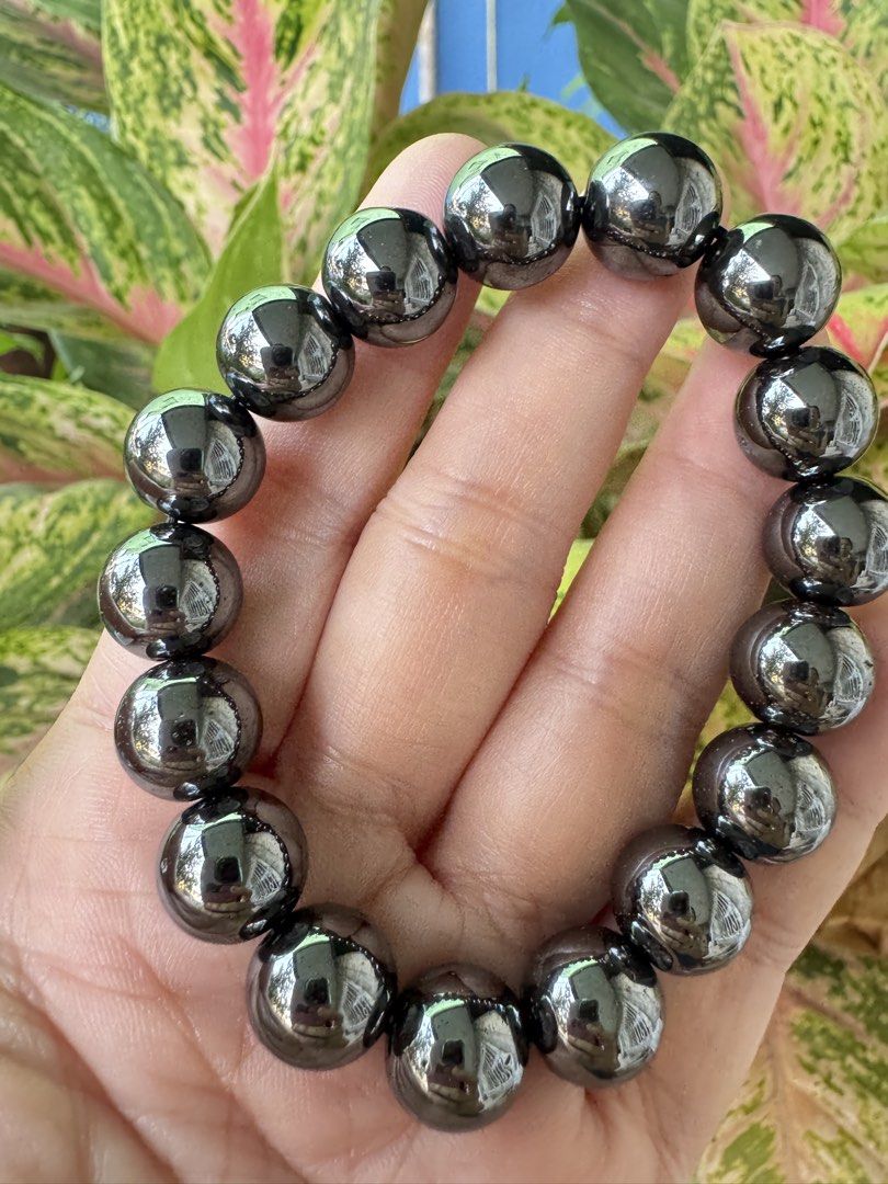 HEMATITE BRACELET 🍇 B2_JC044 (Category: Bracelets) located in Bulacan. Submitted by selling_low_by_bella_ben (Listing ID 1463326166, Image 1). Description: HEMATITE 🍇 B2_JC044 🏷️ 390 12 mm bead size 16.5 cm wrist.