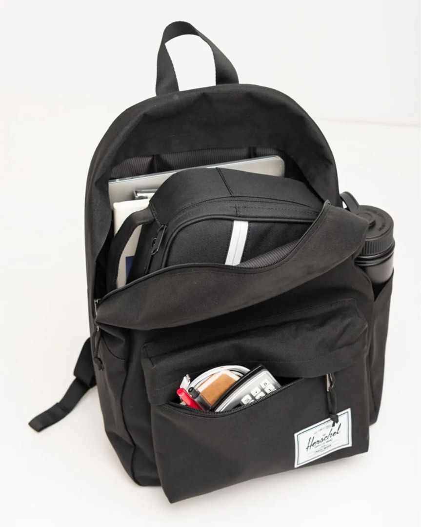 Herschel Supply Co. Black Classic Backpack (Category: Backpacks) located in Bacolor. Submitted by declutterwithmilo (Listing ID 1463250902, Image 3). Description: used few times only dm me for actual photos 📦 RFS: declutterring. 💸 Payment: via Gotyme & Maribank. 💳 No cod option. Payment first policy 🚚 Courier: J&T Express 📍Location: pampanga 📥 Strictly no returns. ❌ NO meet ups..