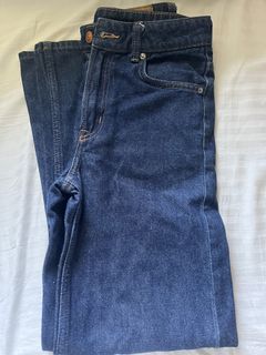 (Category: ) located in . Submitted by as.curated (Listing ID 1463166015, Image 1). Description: .