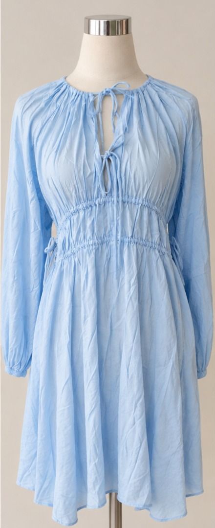 H&M light blue dress size XS (Category: Dresses) located in Manila. Submitted by rsamselleracc_fire (Listing ID 1463176228, Image 1). Description: Sf to be shouldered by buyer MOP: GCASH MOD: LALAMOVE .