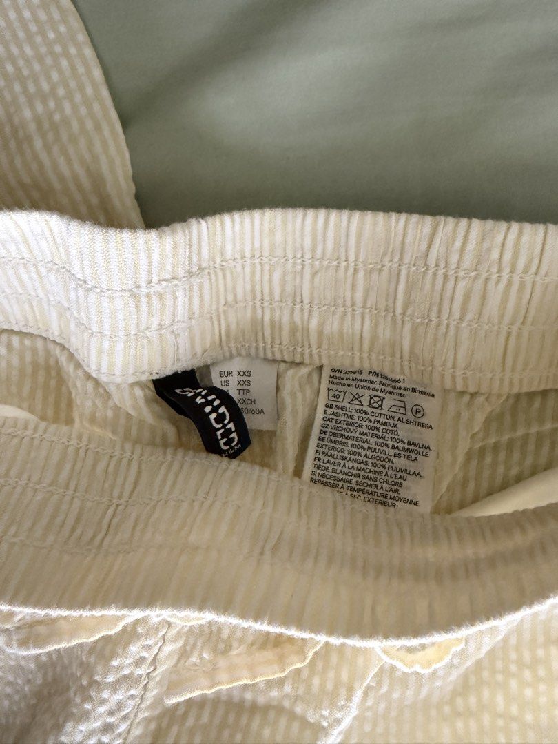 H&M Yellow Cotton Pants XXS (Category: Other Bottoms) located in Angeles City. Submitted by blythedolled (Listing ID 1463181175, Image 2). Description: .