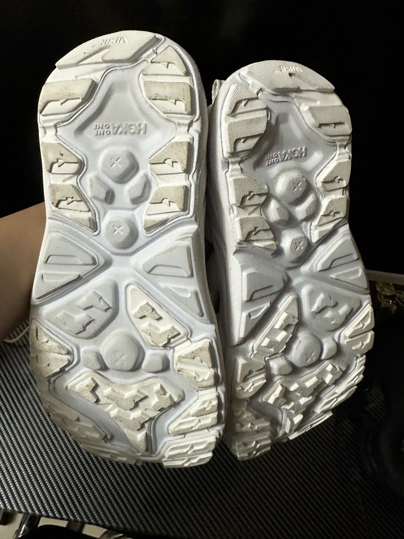 Hoka Hopara (Category: Announcements) located in Butuan. Submitted by wear.next (Listing ID 1463186482, Image 3). Description: Size 38 Authentic No box .
