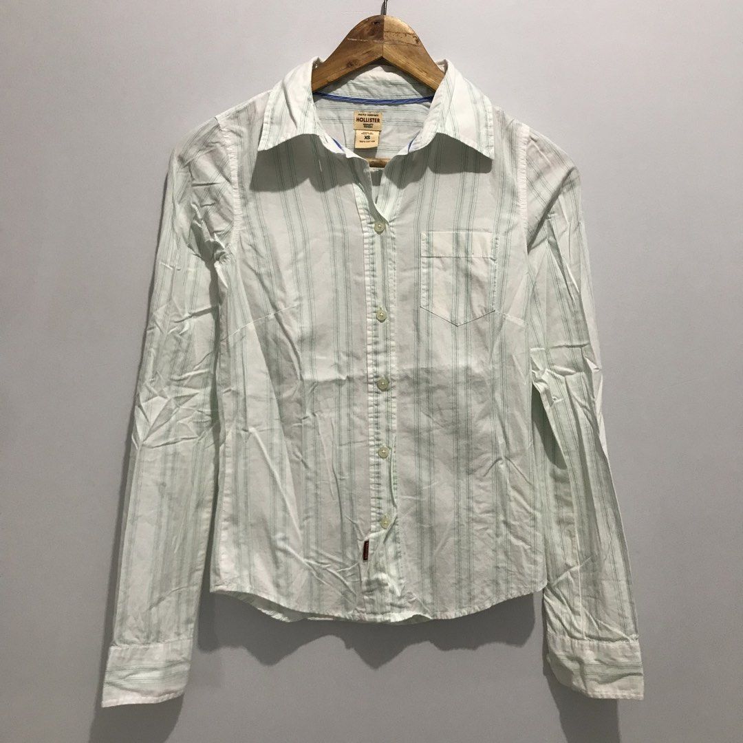 HOLLISTER Slim Button Down Longsleeve Polo (Category: Longsleeves) located in Cavite. Submitted by tanya.valentin (Listing ID 1463296027, Image 2). Description: - 17x24.