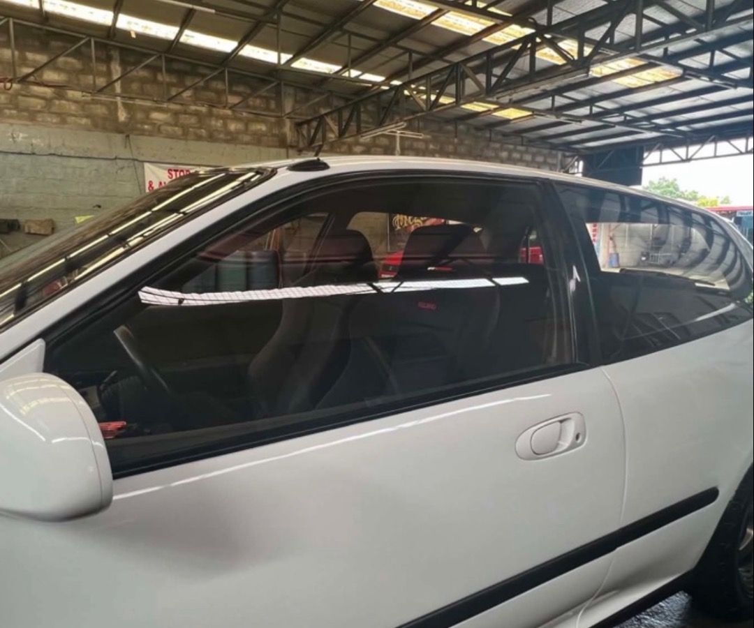Honda Civic Type R JDM (M) (Category: Used Cars) located in Caloocan City. Submitted by cg031 (Listing ID 1463203357, Image 2). Description: : 1993 honda eg hatchback : b18b engine type R internals : type R transmission declare upon buying) ; all internal honda brandnew parts : refresh engine by cris jinag machanic : all japan and orig parts : head ligh denji usdm : taillight denji usdm :orig japan white fave gauge :brown glass orig japan wrap ar