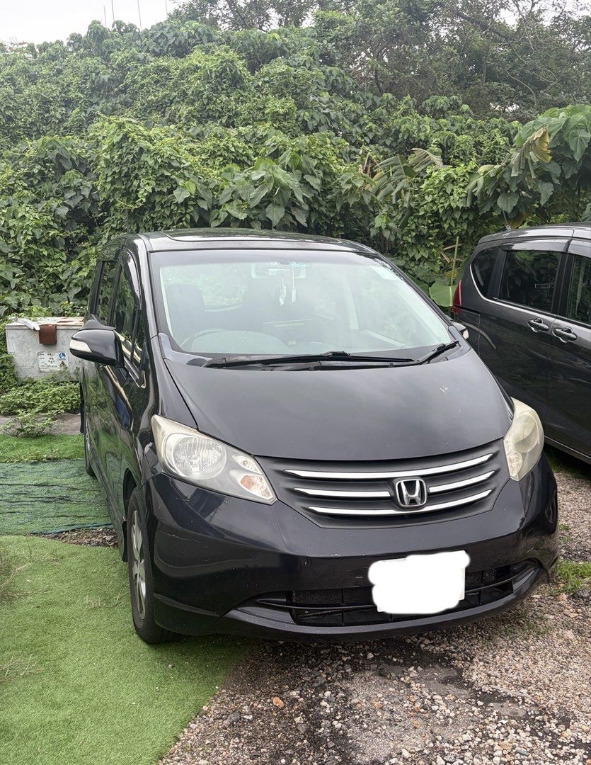 Honda Freed 1.5 (A) （分類：車輛放售）位於 Hong Kong。 由 yuri_lai 提交（商品編號 1463154741，圖片 1）。簡介： Honda freed 5座位 3手 牌費至11月 超大尾籠 剛做service （換偈油 etc) 可議價。