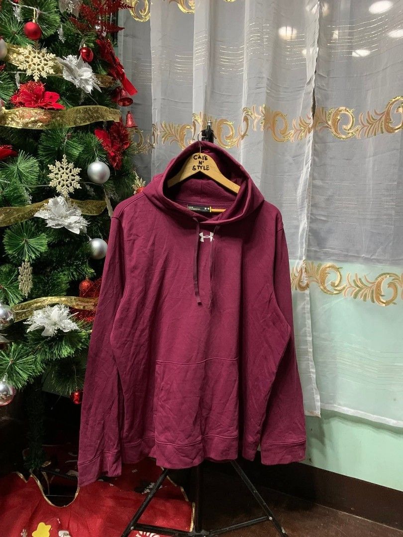 Hoodie jacket (Category: Coats, Jackets and Outerwear) located in Lianga. Submitted by legitseller12345678 (Listing ID 1463162097, Image 1). Description: Under armour center logo Excellent large on tag, kasya hanggang Xl Dimes 25x29 Solid Mine 349 plus sf.