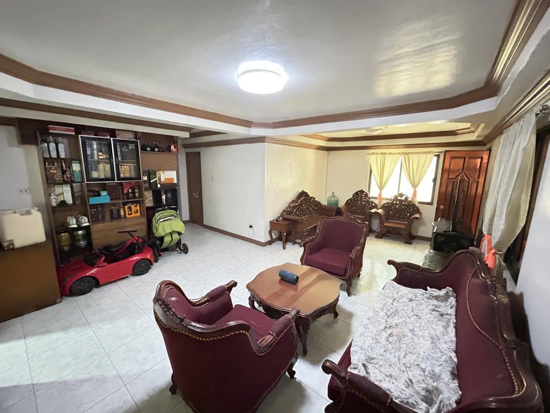 House & Lot - Pacita Laguna (Category: House & Lot) located in Makati City. Submitted by poytan (Listing ID 1463171007, Image 1). Description: HOUSE & LOT FOR SALE – PACITA, SAN PEDRO, LAGUNA! 📐 Lot Area: 250 sqm 🏠 Floor Area: 186 sqm 🛏️ 4 Bedrooms | 🚿 3 T&B 🚗 1-Car Garage 📍 Prime Location: Near Robinsons Galleria South, Divimart San Pedro, Pacita Promenade & Nuvali 💰 ₱10M – Negotiable! ✨ Spacious home in a convenient location—perfect for 
