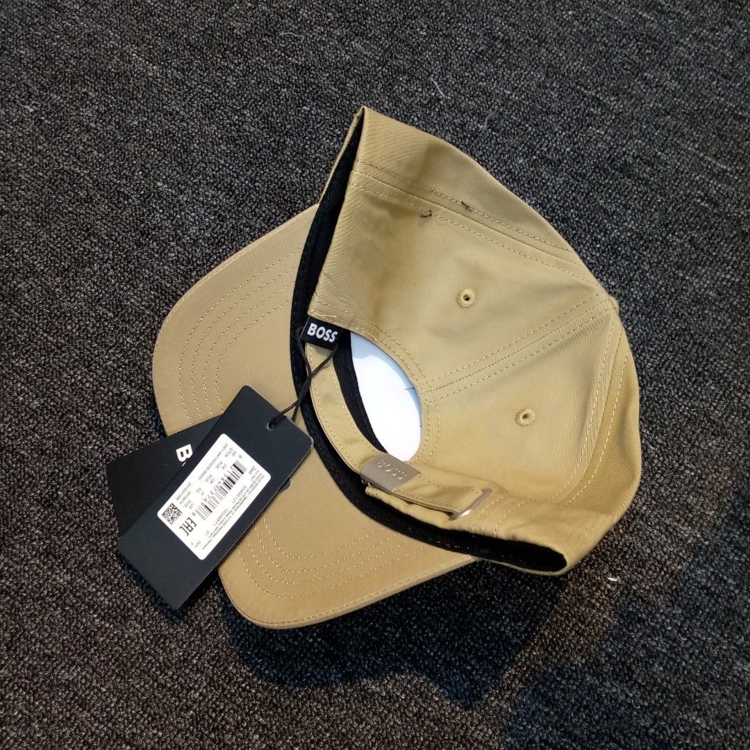 Hugo Boss Cap Beige (Category: Caps & Hats) located in Manila. Submitted by pablopresk0. (Listing ID 1463271801, Image 2). Description: FOR SALE🧢 EXCELLENT CONDITION✅ MANILA LOCATION📍 JNT/LBC/LALAMOVE📦 PM IF INTERESTED📩 .