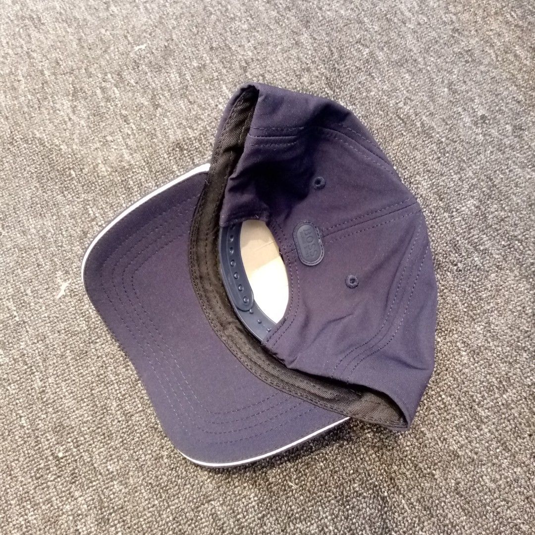 Hugo Boss Navy Blue Baseball Cap (Category: Caps & Hats) located in Manila. Submitted by pablopresk0. (Listing ID 1463275150, Image 2). Description: FOR SALE🧢 EXCELLENT CONDITION✅ MANILA LOCATION📍 JNT/LBC/LALAMOVE📦 PM IF INTERESTED📩.