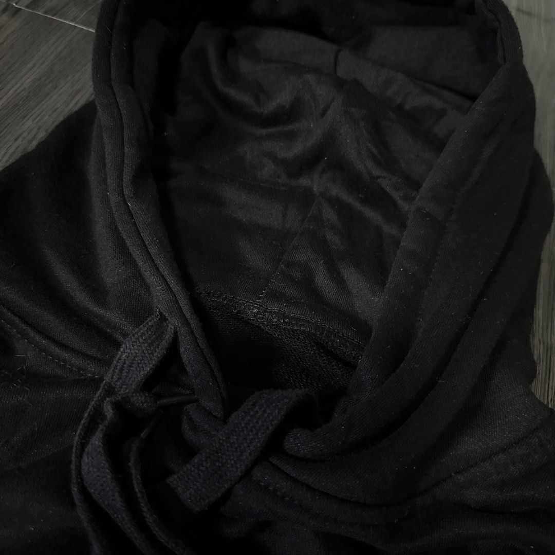 IDS HOODIE (Category: Formal Shirts) located in San Jose del Monte. Submitted by xanthrift2.0 (Listing ID 1463218733, Image 3). Description: IDS SWARVOSKI HOODIE color rate: 9.7/10 dimes: 24 x 28 (xl) ₱999 .
