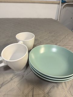 （分類：）位於 。 由 arceefernando08 提交（商品編號 1463162335，圖片 1）。簡介： 。