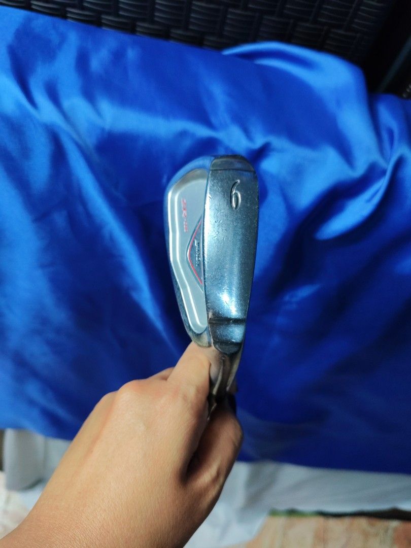 INDIVIDUAL IRON.. 9i (Category: Golf) located in Manila. Submitted by meiyeon2 (Listing ID 1463150111, Image 1). Description: srixon zr 600 9i steel shaft right handed club ns pro 950h shaft.