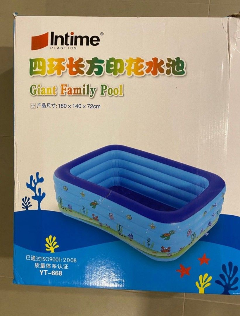 Inflatable Pool (Category: Infant Playtime) located in Singapore. Submitted by kafraempreza (Listing ID 1463281521, Image 2). Description: Used Once. Condition 10/10, Looks Brand New Comes with Electric Pump Delivery +$10.