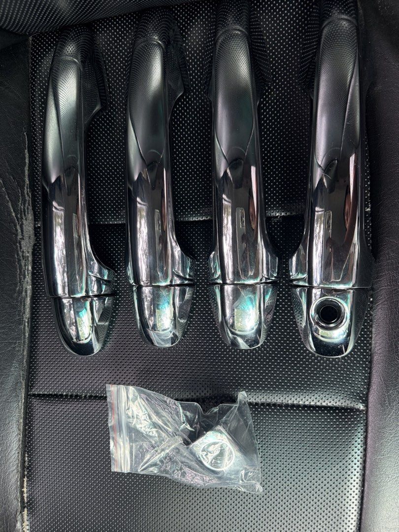 Innova chrome door garnish (Category: Body Parts and Accessories) located in Quezon City. Submitted by kvg18 (Listing ID 1463292446, Image 1). Description: For sale Toyota Innova chrome door handle 2016 to 2026 Door Handle Outer Garnish Cover Chrome One week lang ginamit. Need lang double side tape Rfs - medyo redundant sa silver kaya inalis ko nalang Loc - san pedro laguna Pick up or via lalamove.